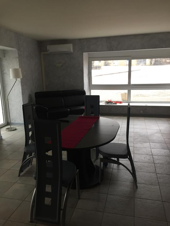 Apartmán Au Pied De La Roche Exteriér fotografie
